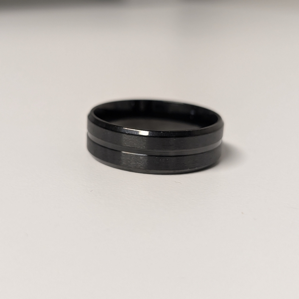 Stainless Steel Ring - Picture 2 of 3